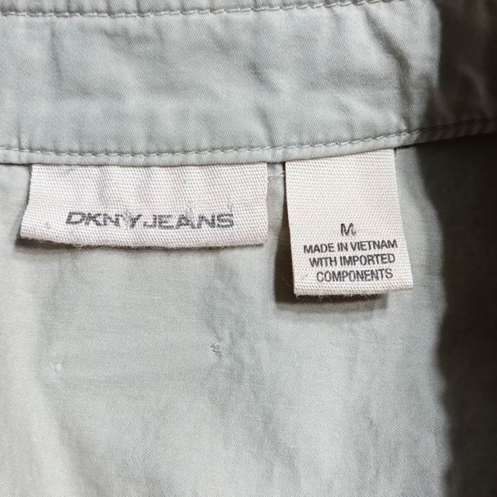 Dkny Button Down Shirt Size Medium - image 6